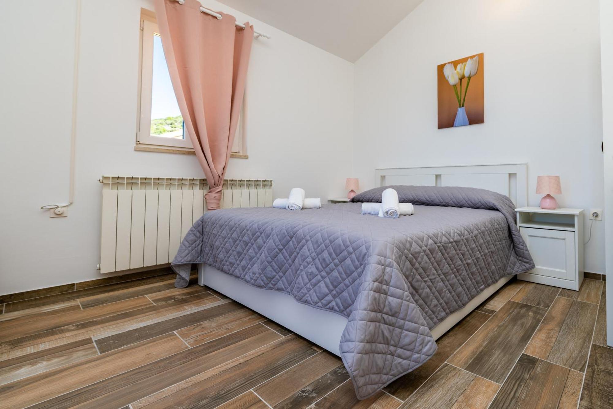 Sobe I Apartman Mareta Miholascica Exteriér fotografie